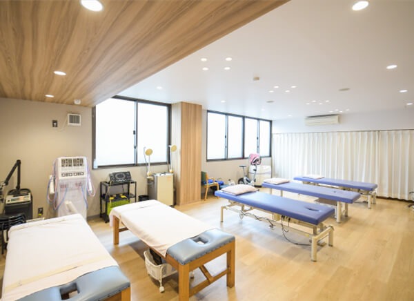 Images はせ川外科