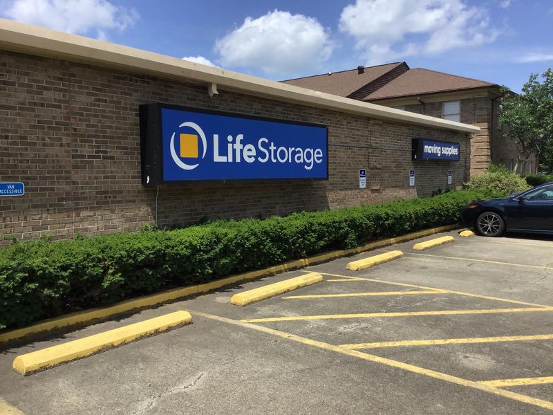 Images Life Storage - Louisville