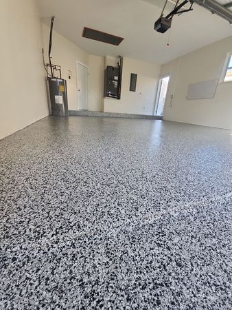 Images 24 Hour Floor