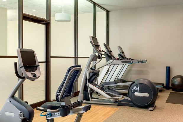 Images Embassy Suites by Hilton Milwaukee Brookfield