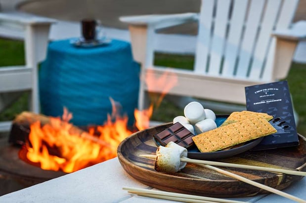 Images Faro Blanco Resort & Yacht Club Marathon, Curio by Hilton