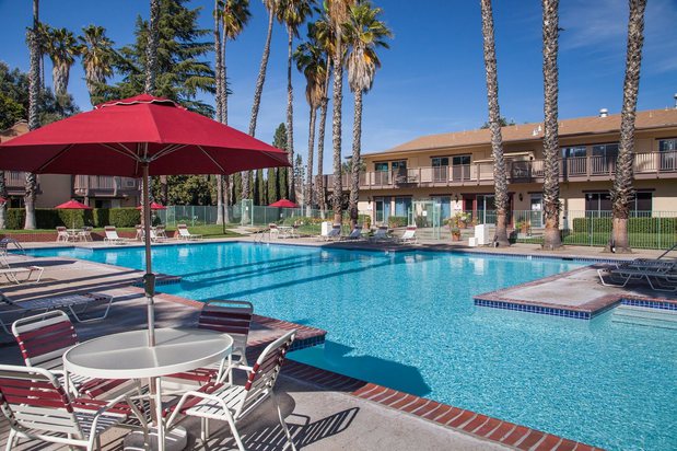 Images Valley West Apartments