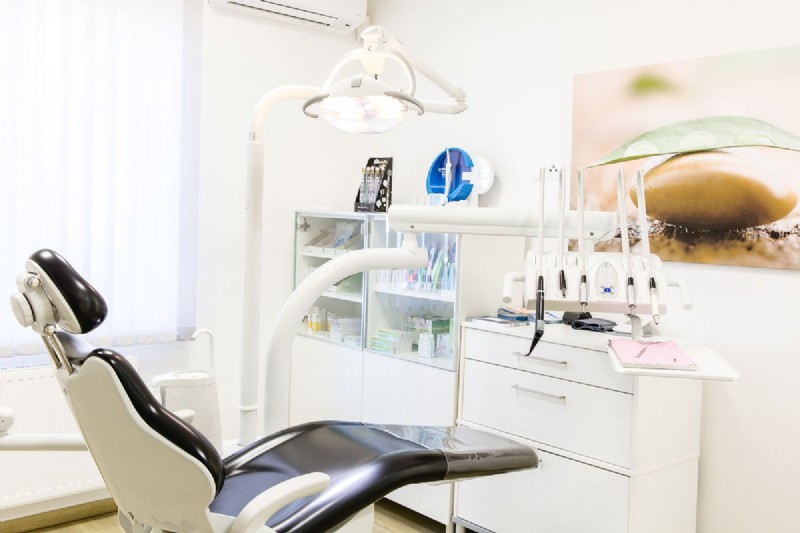 Dr. Lukas Klatil, Herbersteinstraße 95 in Graz