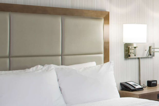 Images Hampton Inn & Suites Pittsburg Kansas Crossing