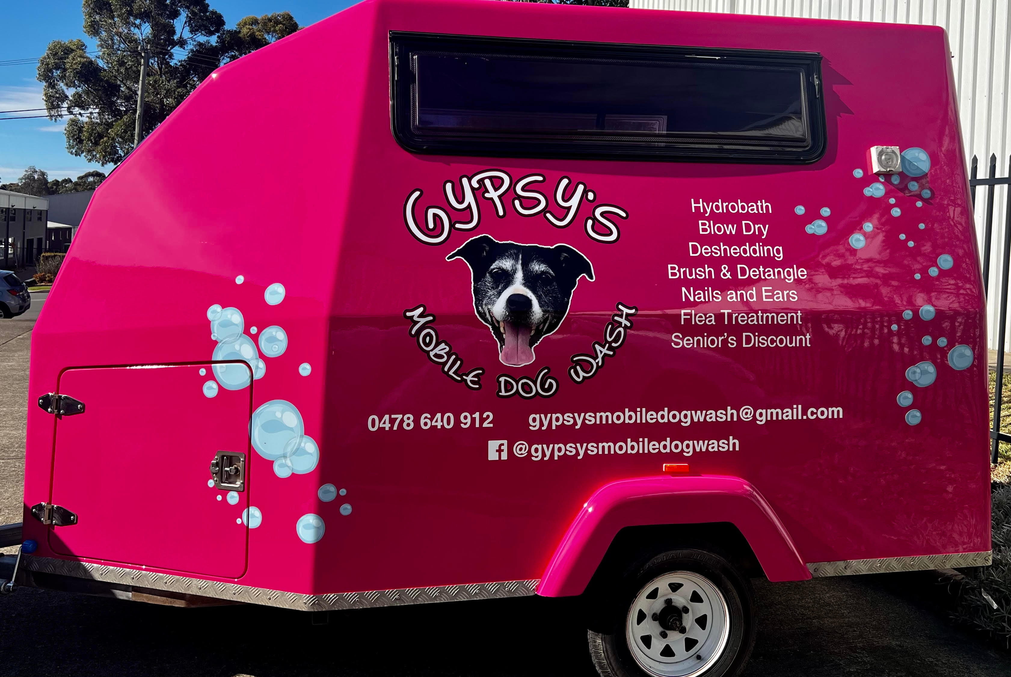 Images Gypsy's Mobile Dog Wash