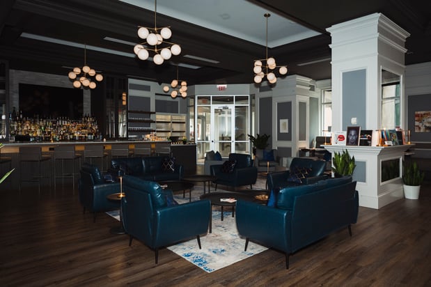 Images The Lounge at Conrad Indianapolis