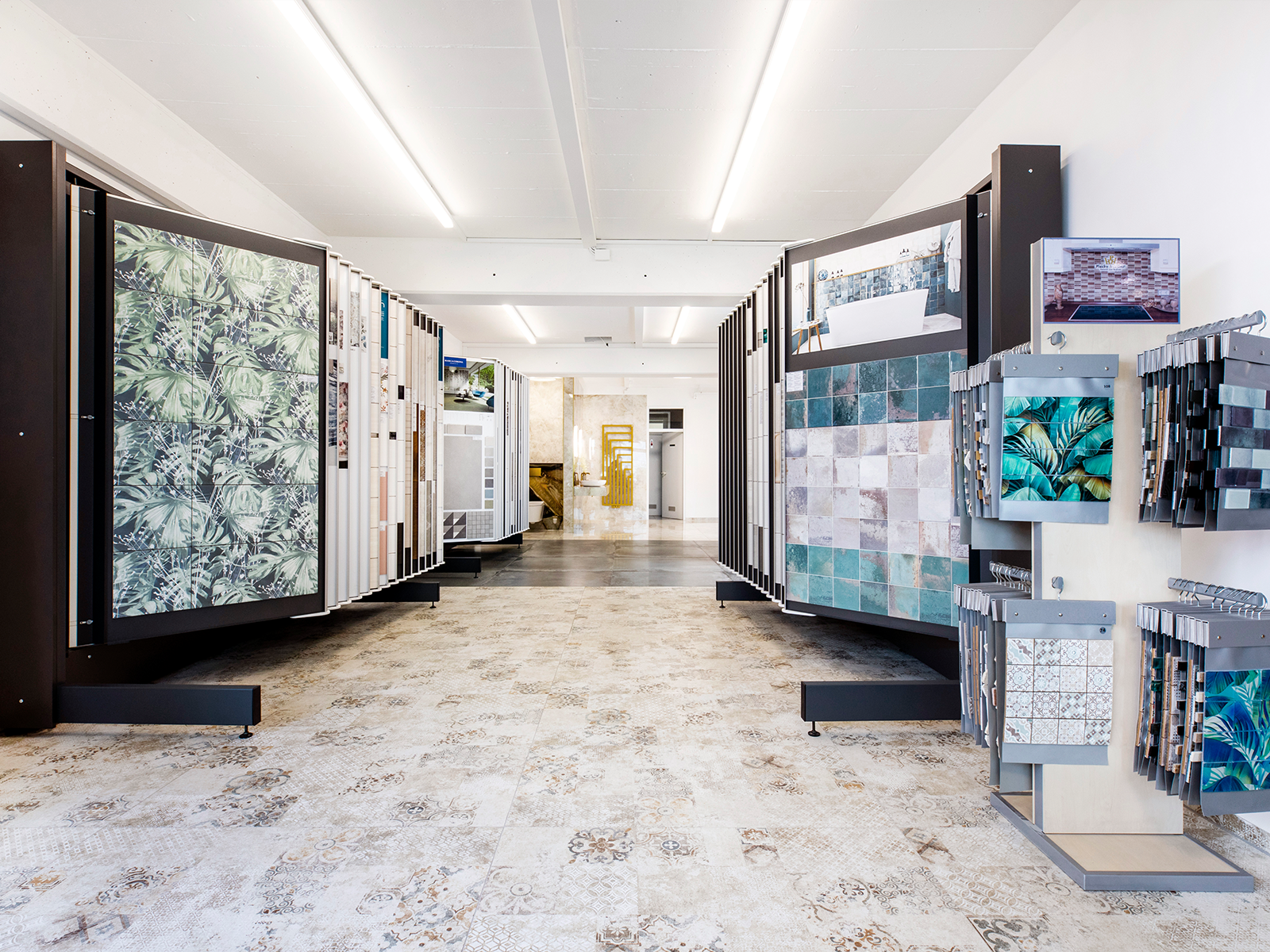 Steger Fliesen- und Natursteinhandel & Verlegung, Carl-Benz-Straße 1 in Schweinfurt