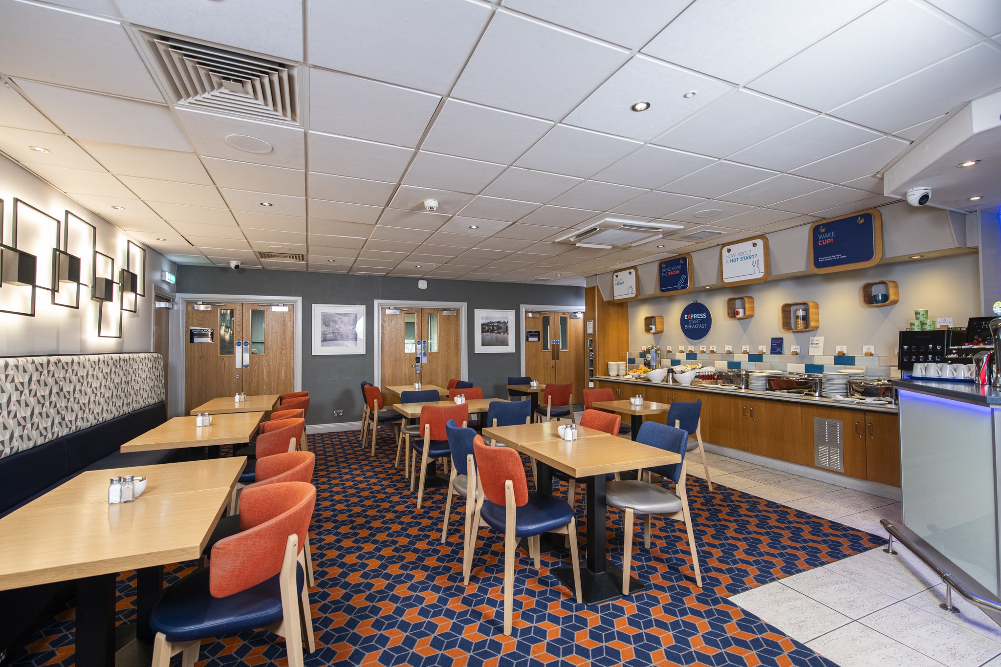 Images Holiday Inn Express Perth by IHG