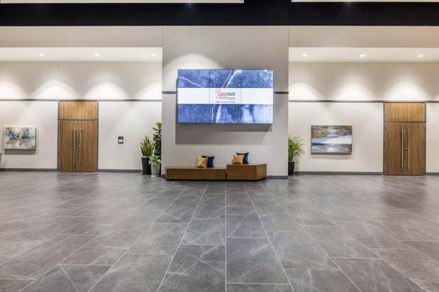 Images Crowne Plaza Kearney by IHG