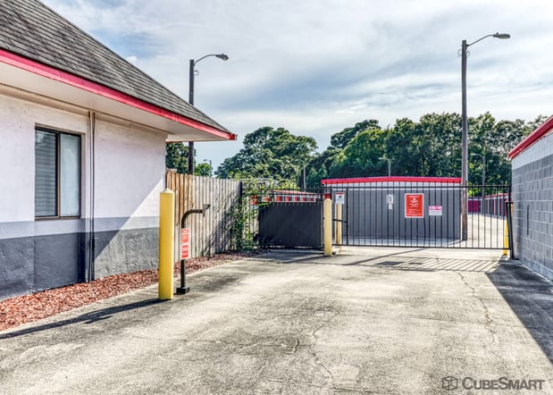 Images CubeSmart Self Storage