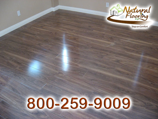 American Walnut Glossy Laminate Floor