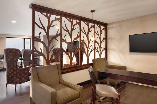 Images Holiday Inn Chicago - Schaumburg by IHG