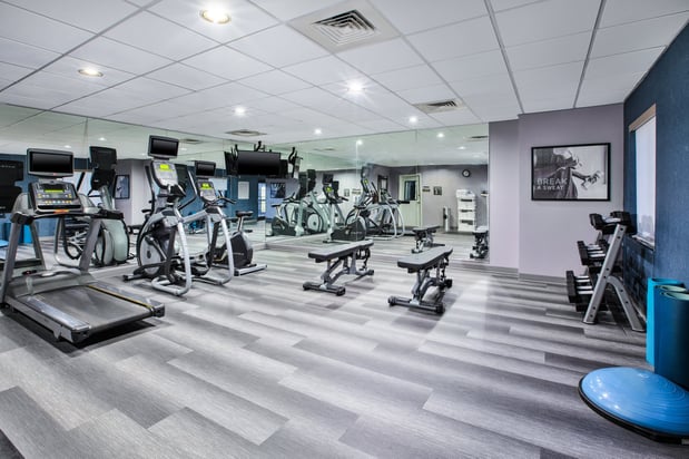 Images Staybridge Suites Omaha 80th And Dodge by IHG