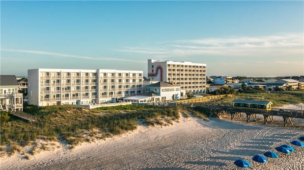 Images Golden Sands Carolina Beach Oceanfront Tapestry by Hilton