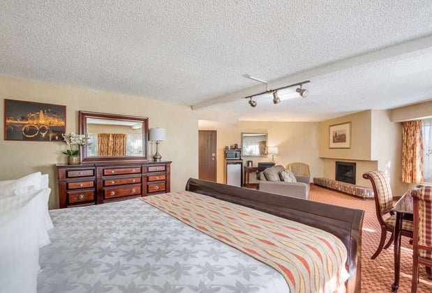 Images SureStay Plus by Best Western Reno Airport