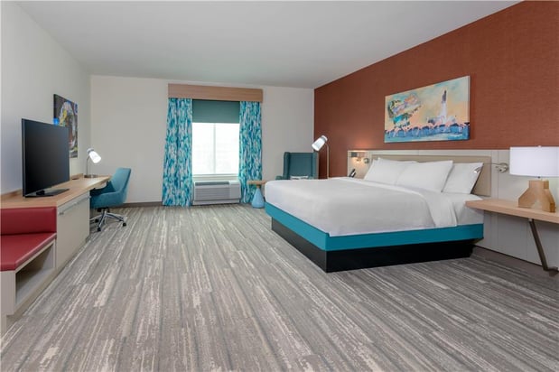 Images Hilton Garden Inn Cape Canaveral near Cocoa Beach