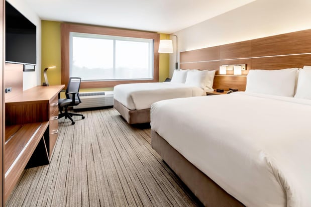 Images Holiday Inn Express & Suites Milwaukee – West Allis by IHG