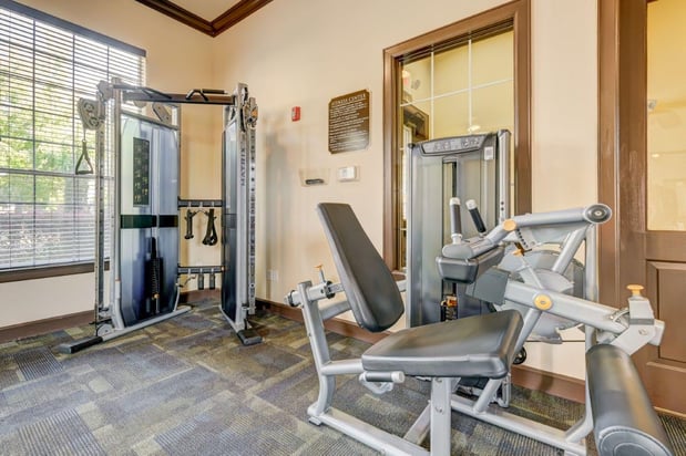 Images Chateau Mirage Apartment Homes