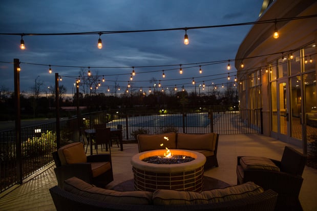 Images Holiday Inn Murfreesboro by IHG