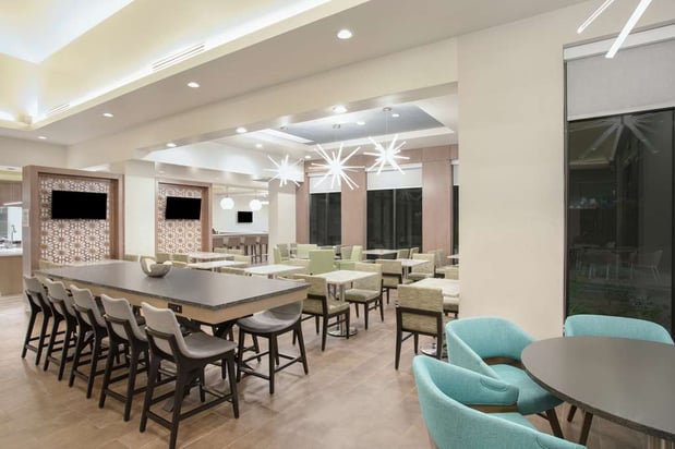 Images Hilton Garden Inn Las Vegas City Center