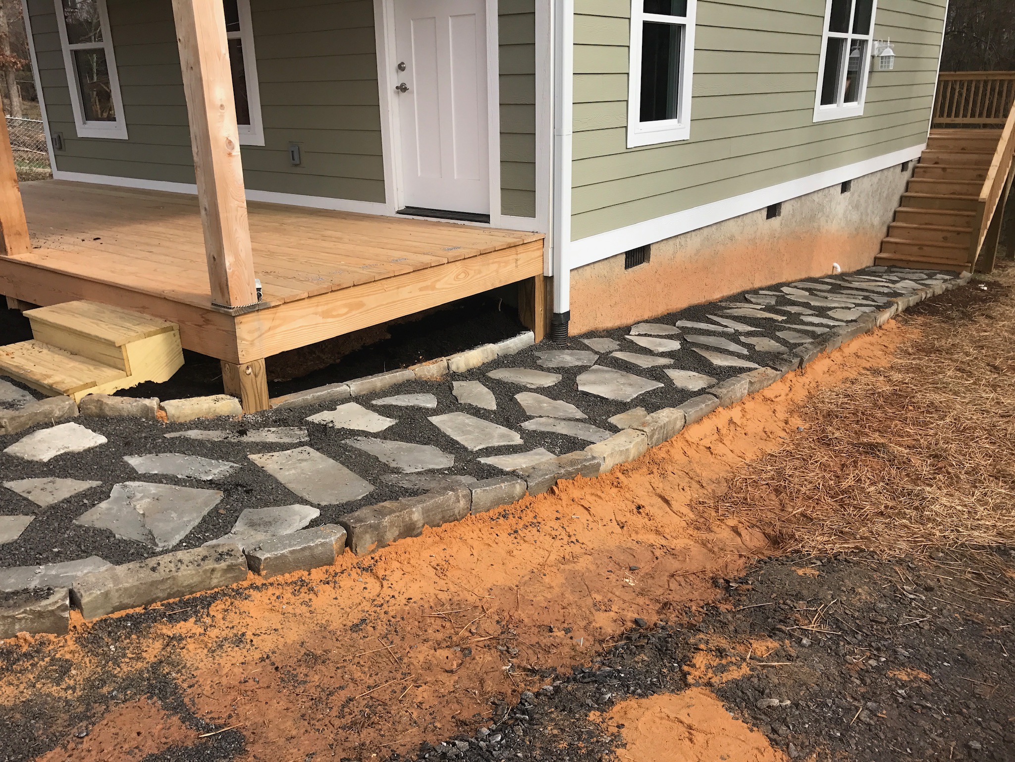 Weeds Contracting Logo