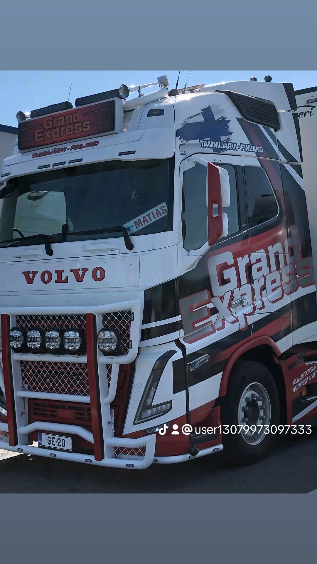 Images Grand Express Oy
