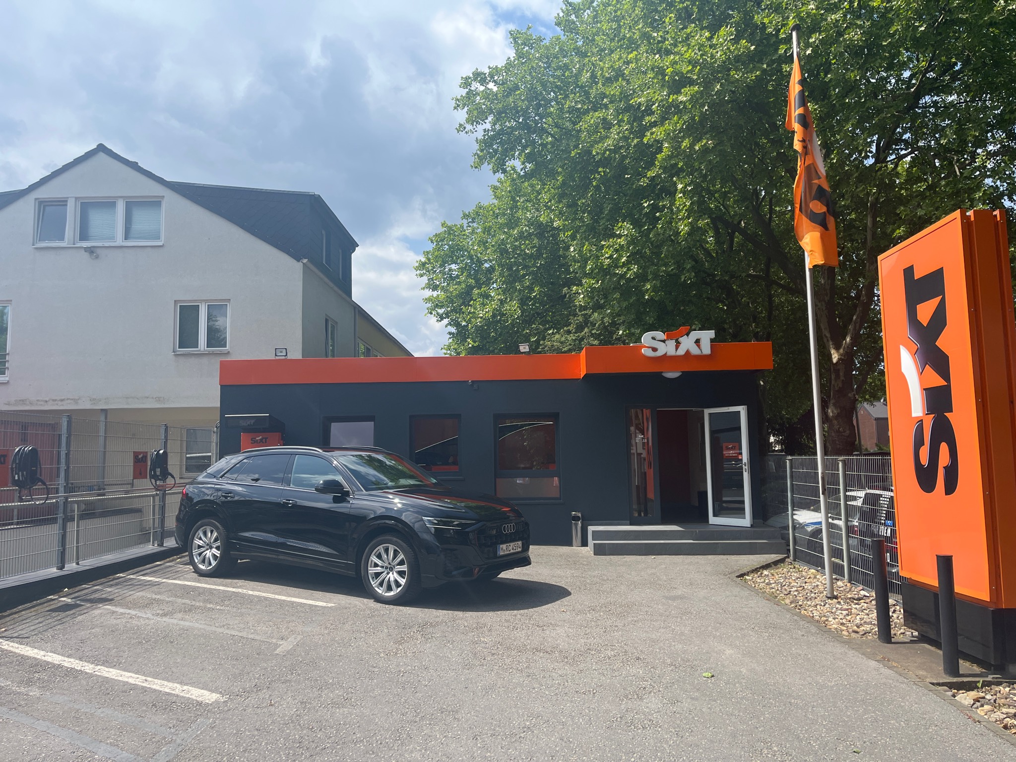 SIXT Autovermietung Duisburg, Paul-Esch-Strasse 57 in Duisburg