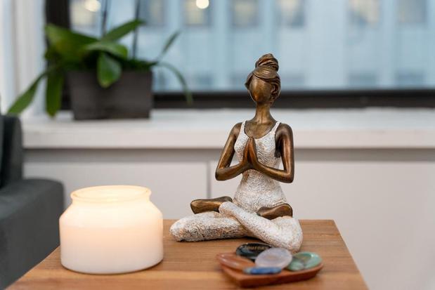 Images Holding Hope MFT