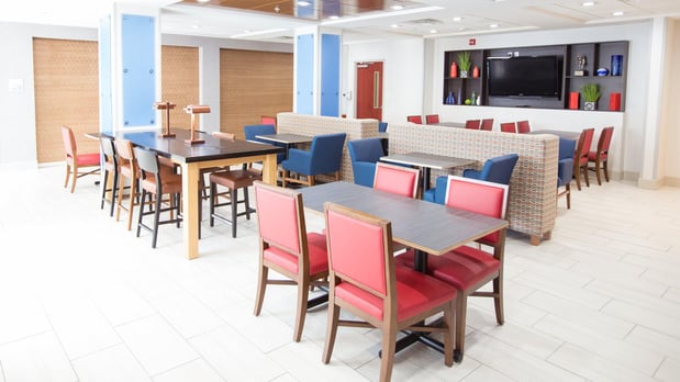 Images Holiday Inn Express & Suites Knoxville-Farragut by IHG