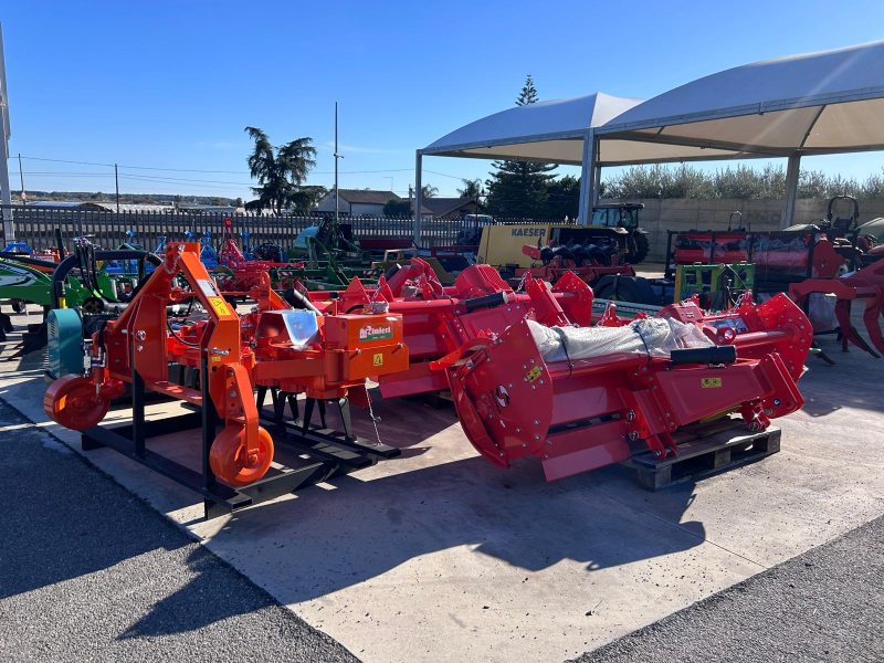 Images Jonica Tractors