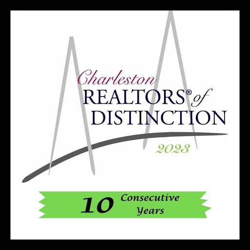 Images Melanie DeHaven/Carolina Elite Real Estate