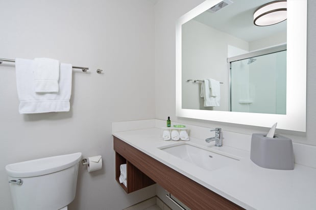 Images Holiday Inn Express & Suites Seattle-Sea-Tac Airport by IHG