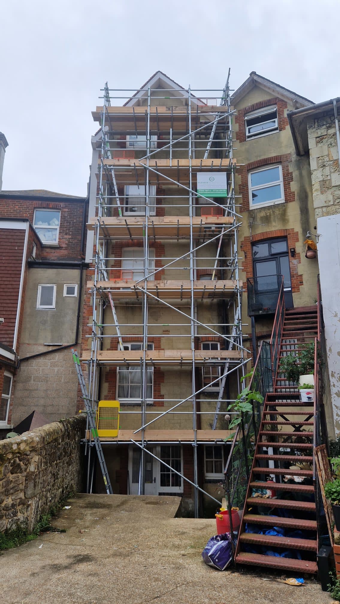 Images Elevate Scaffolding Specialist Ltd