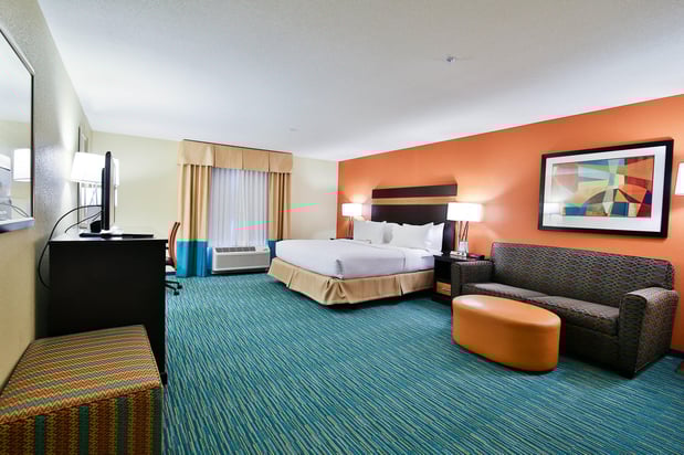 Images Holiday Inn Bismarck by IHG