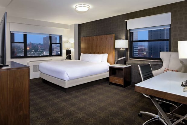Images DoubleTree by Hilton Hotel & Suites Pittsburgh Downtown