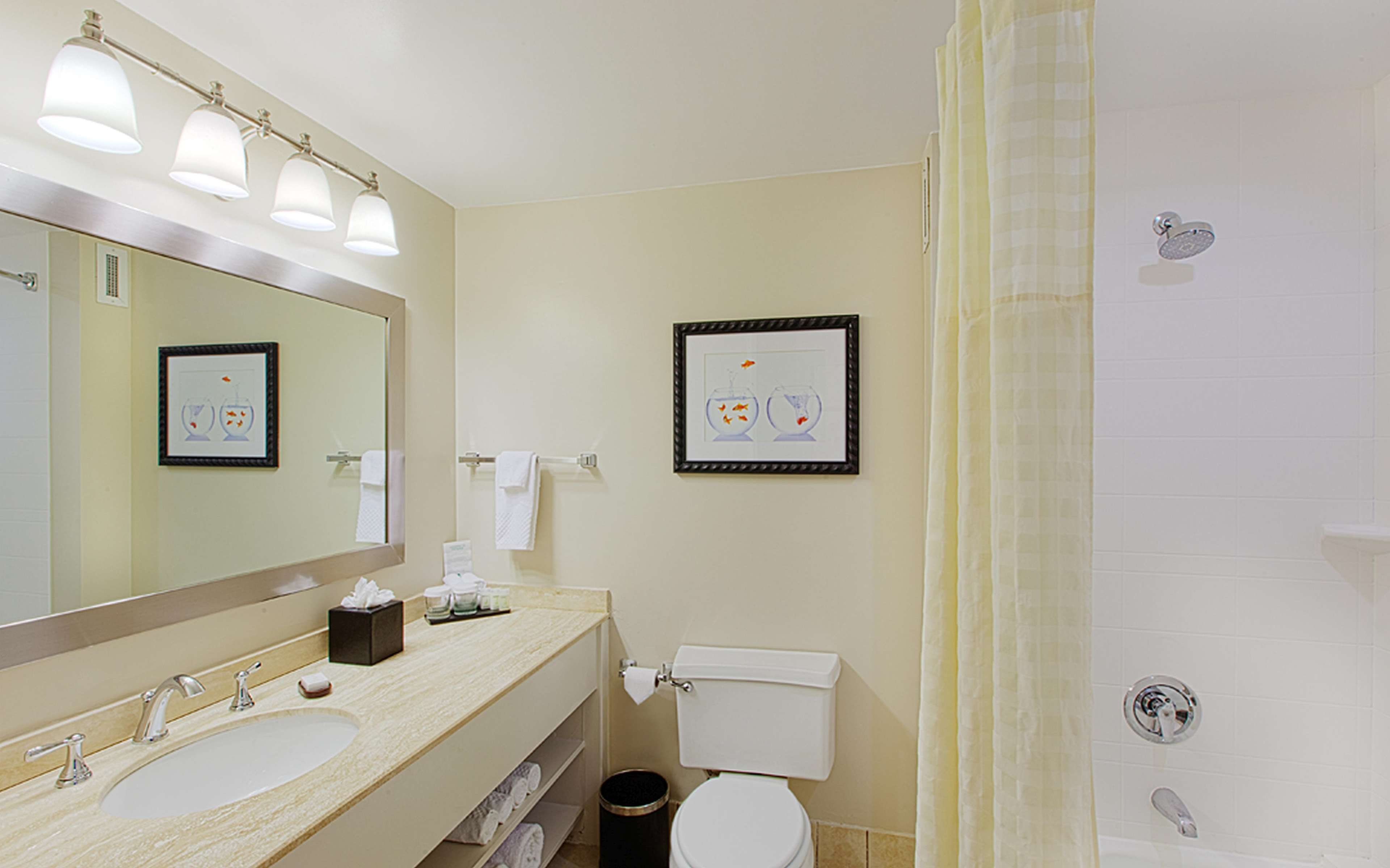 Guest room