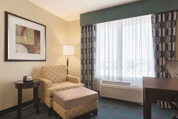 Images Hilton Garden Inn Fargo
