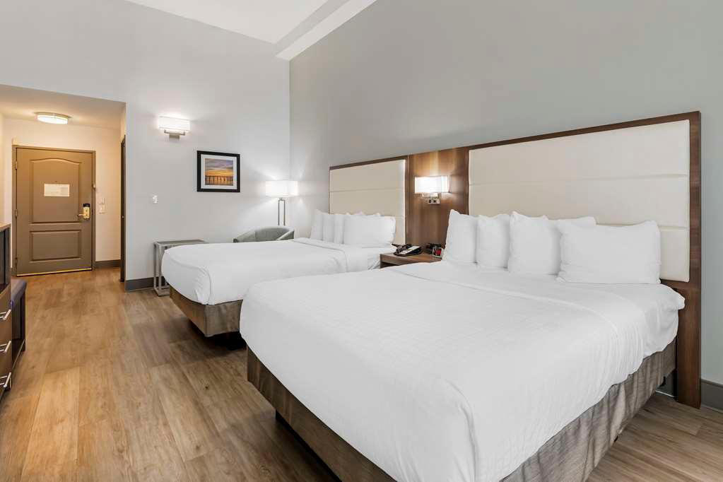 Queen Guest Room Best Western Plus First Coast Inn & Suites Yulee (904)225-0182