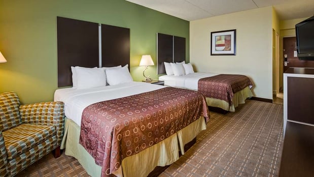 Images Best Western Airport Inn & Suites Cleveland