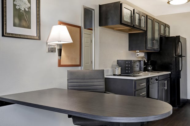 Images Candlewood Suites Indianapolis - South by IHG