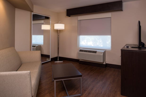 Images Holiday Inn Express & Suites San Antonio Medical-Six Flags by IHG