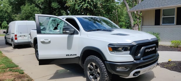 Images Auto Glass Experts