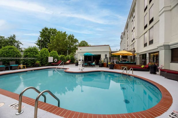Images Hampton Inn Winston-Salem Hanes Mall
