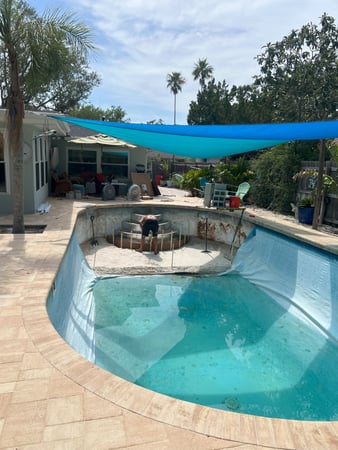 Images Paradise Palm Pools Inc