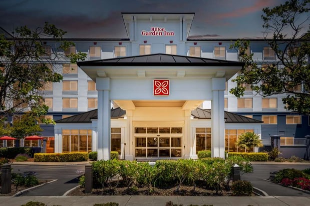 Images Hilton Garden Inn San Mateo