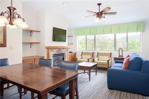 Images Hilton Vacation Club MountainLoft Gatlinburg