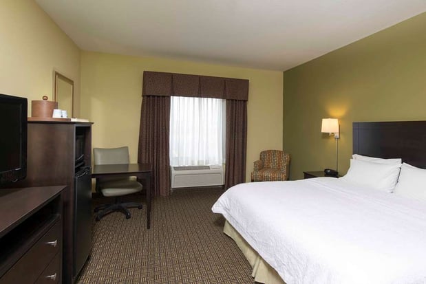 Images Hampton Inn & Suites Danville