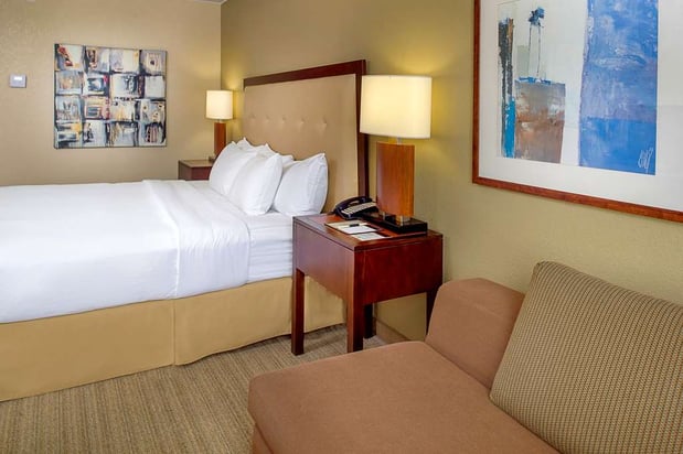 Images DoubleTree by Hilton Hotel St. Louis - Westport