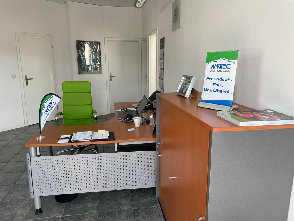 Kundenbild groß 4 Wintec Autoglas Kooperationspartner - Windeck