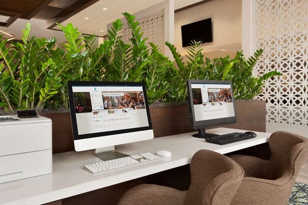 Images Embassy Suites by Hilton San Antonio Brooks Hotel & Spa